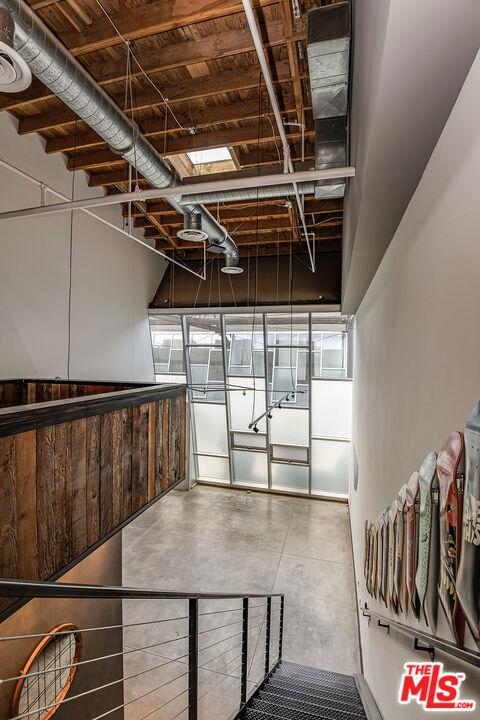 130 S Hewitt Street Unit: 21