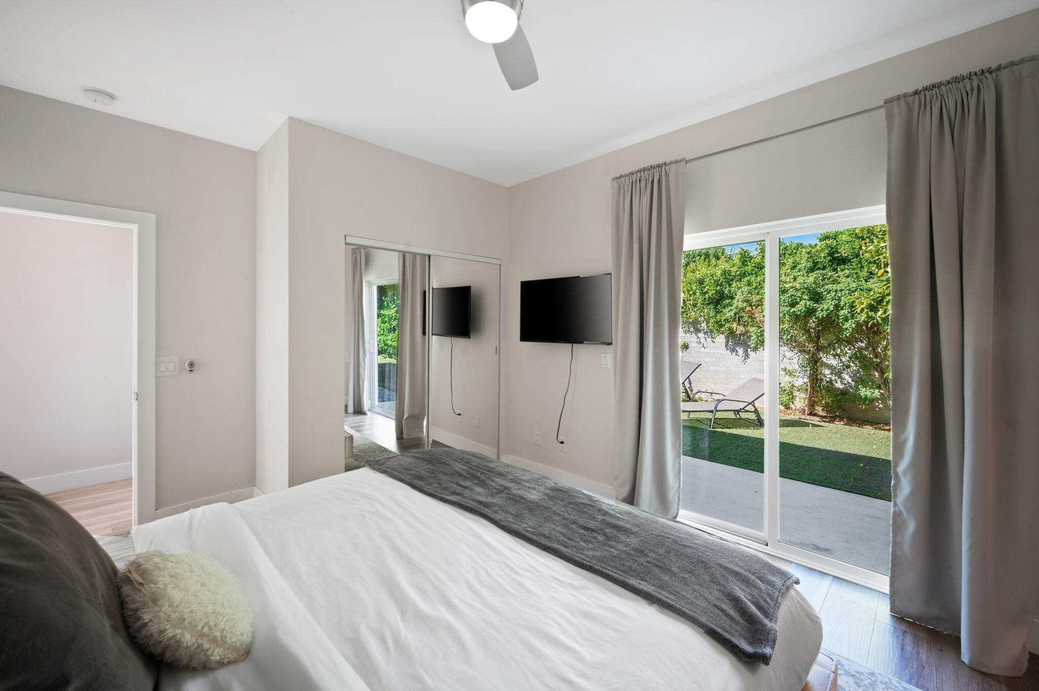 44821 Santa Anita Ave AVE