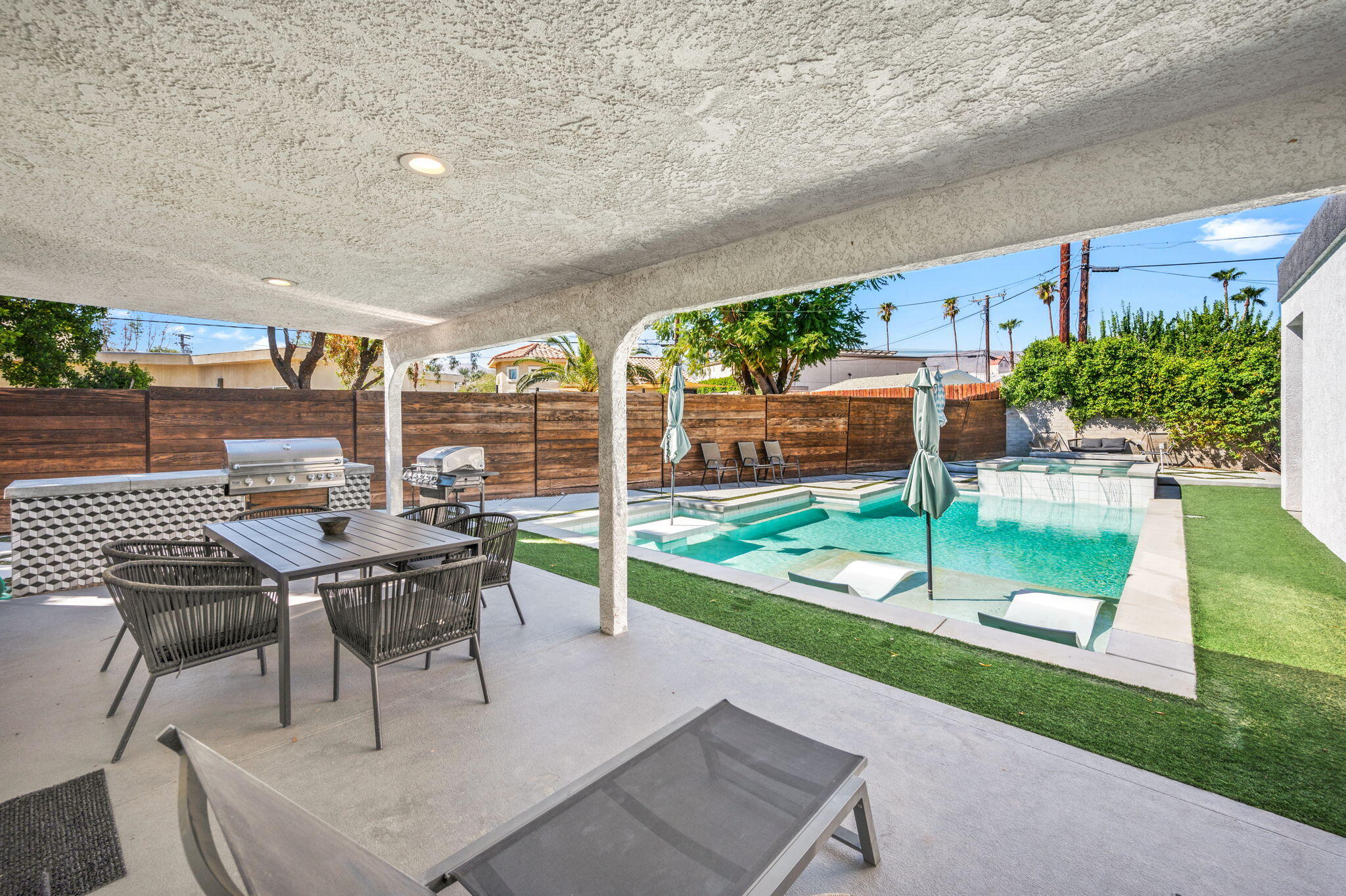 44821 Santa Anita Ave AVE