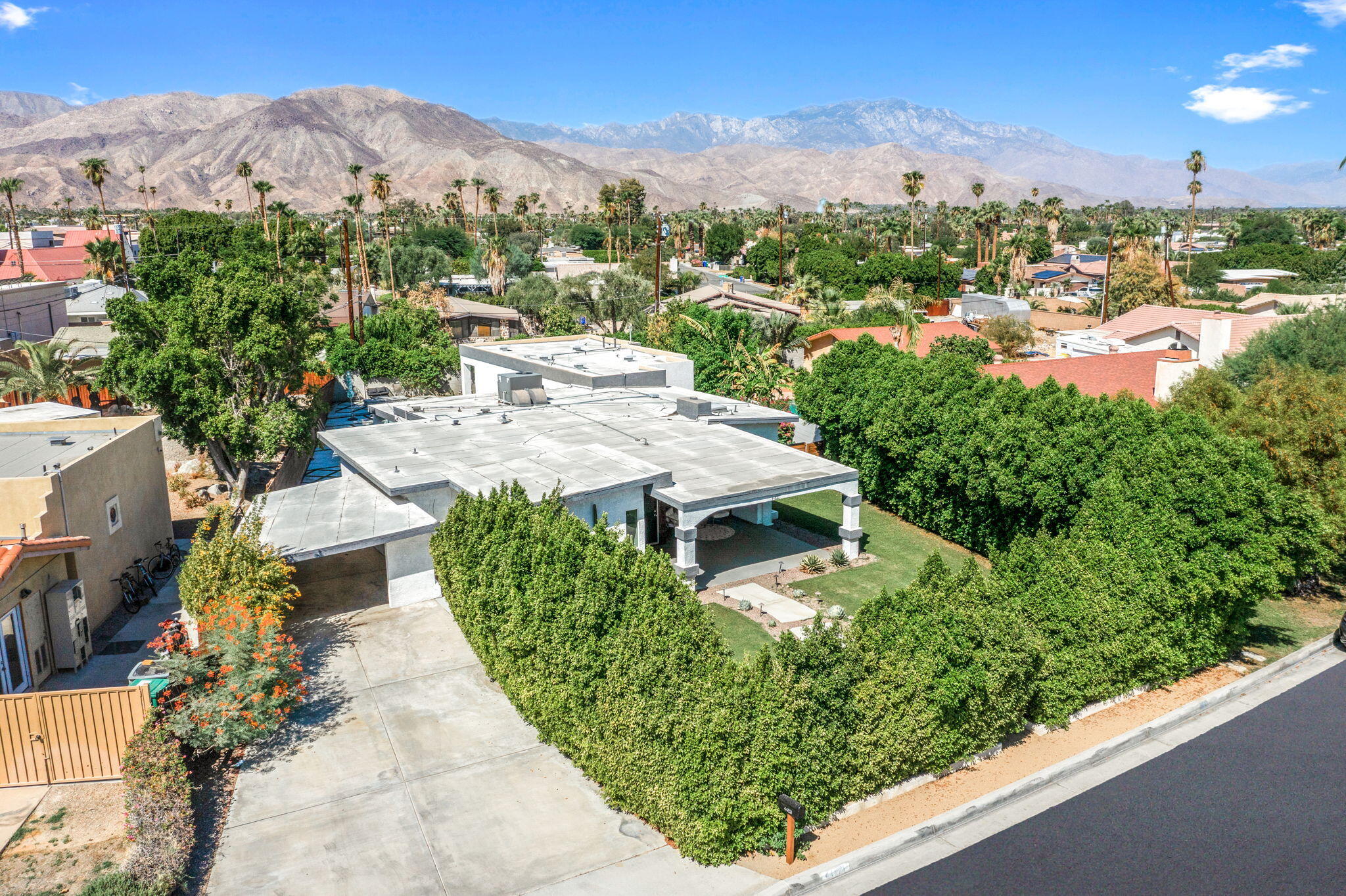 44821 Santa Anita Ave AVE