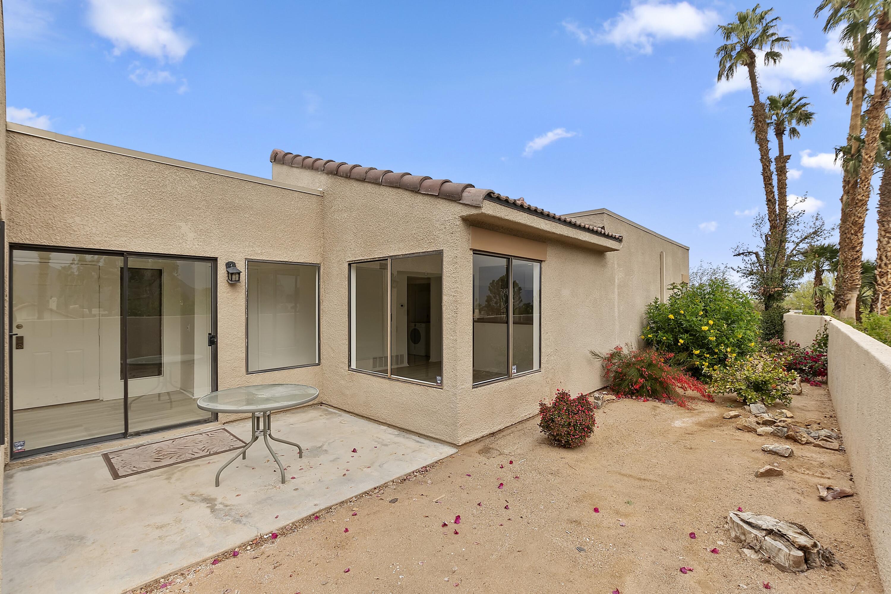 72526 Desert Flower DR