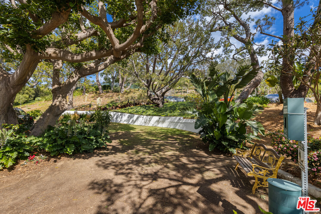 17350 W Sunset Blvd Unit: 304