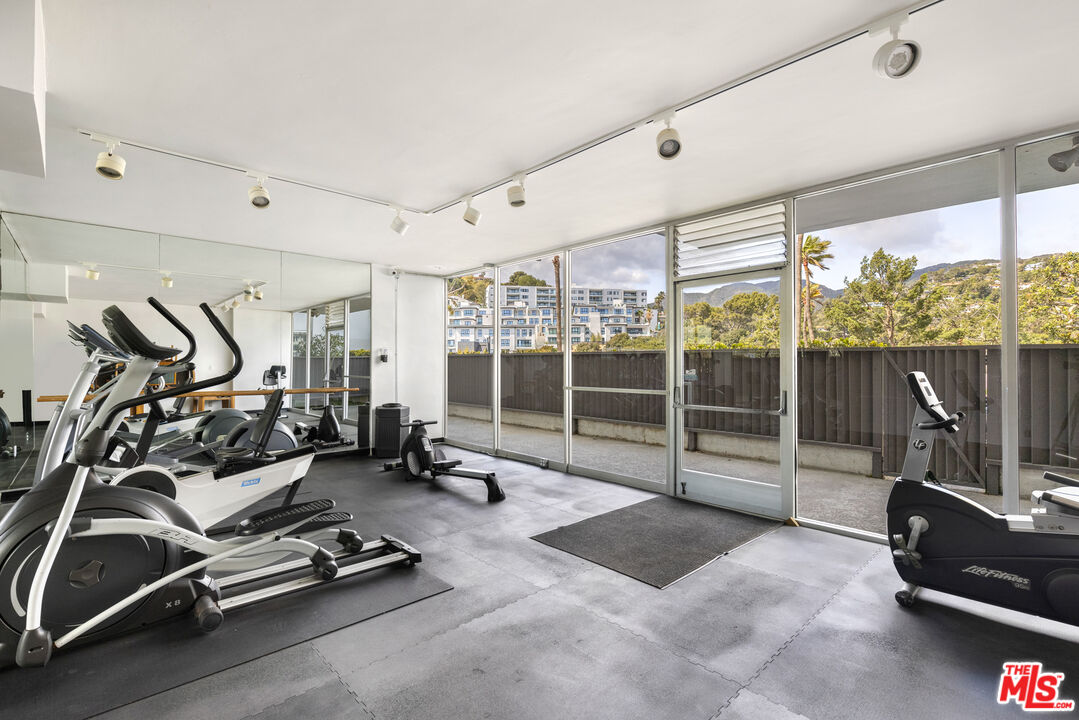 17350 W Sunset Blvd Unit: 304