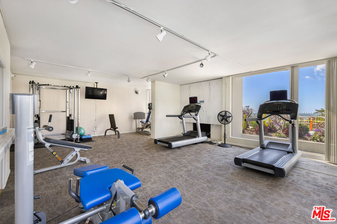17350 W Sunset Blvd Unit: 304