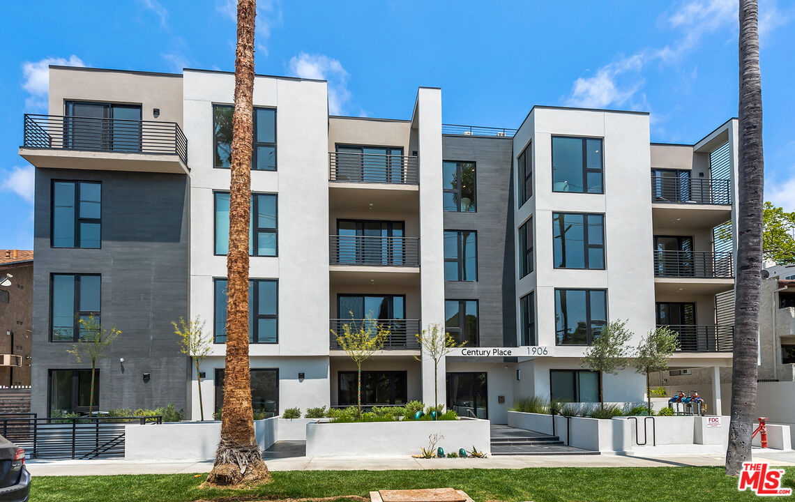 1906 Overland Ave Unit: 202