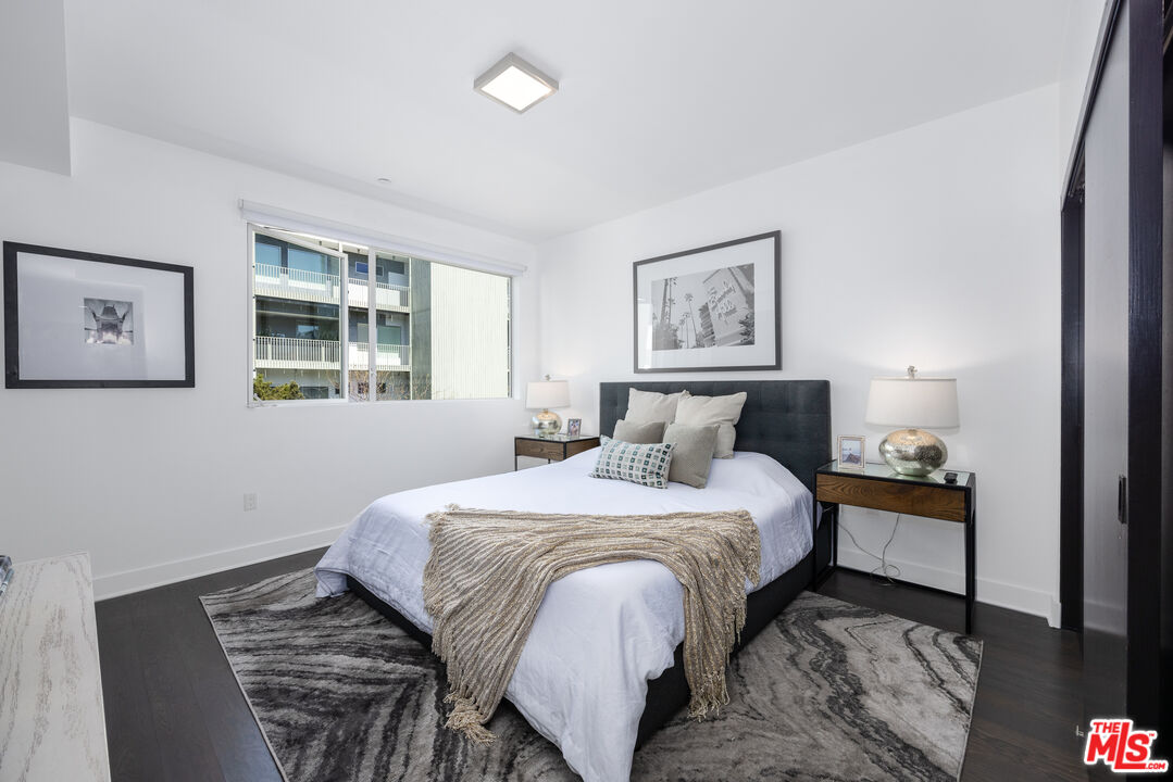 1345 N HAVENHURST DR Unit: 14