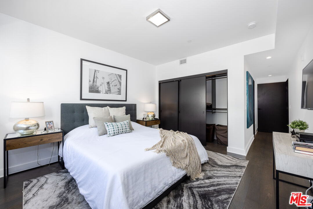 1345 N HAVENHURST DR Unit: 14