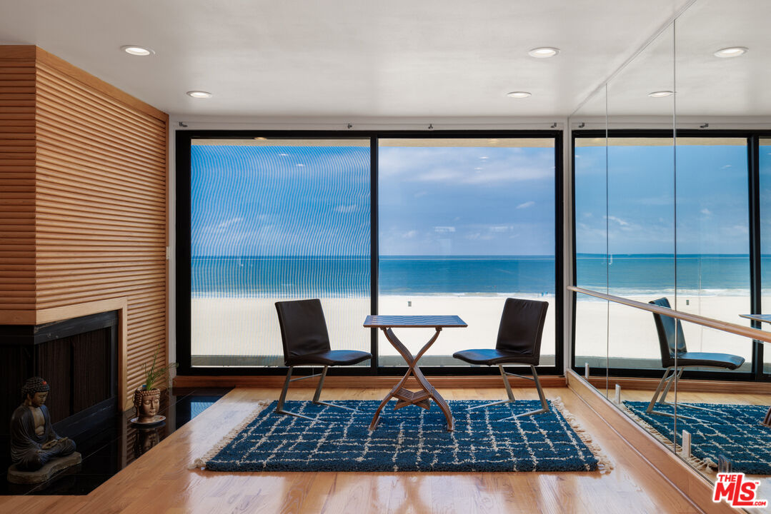 6 Eastwind St Unit: 320