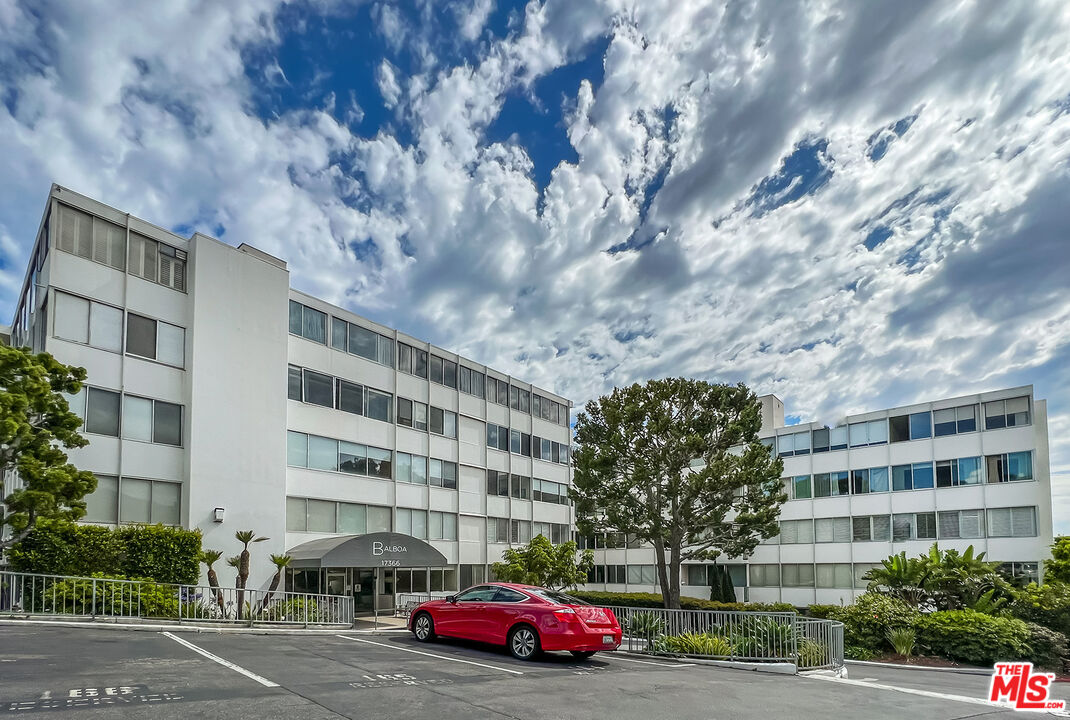 17368 W Sunset BLVD Unit: 103A