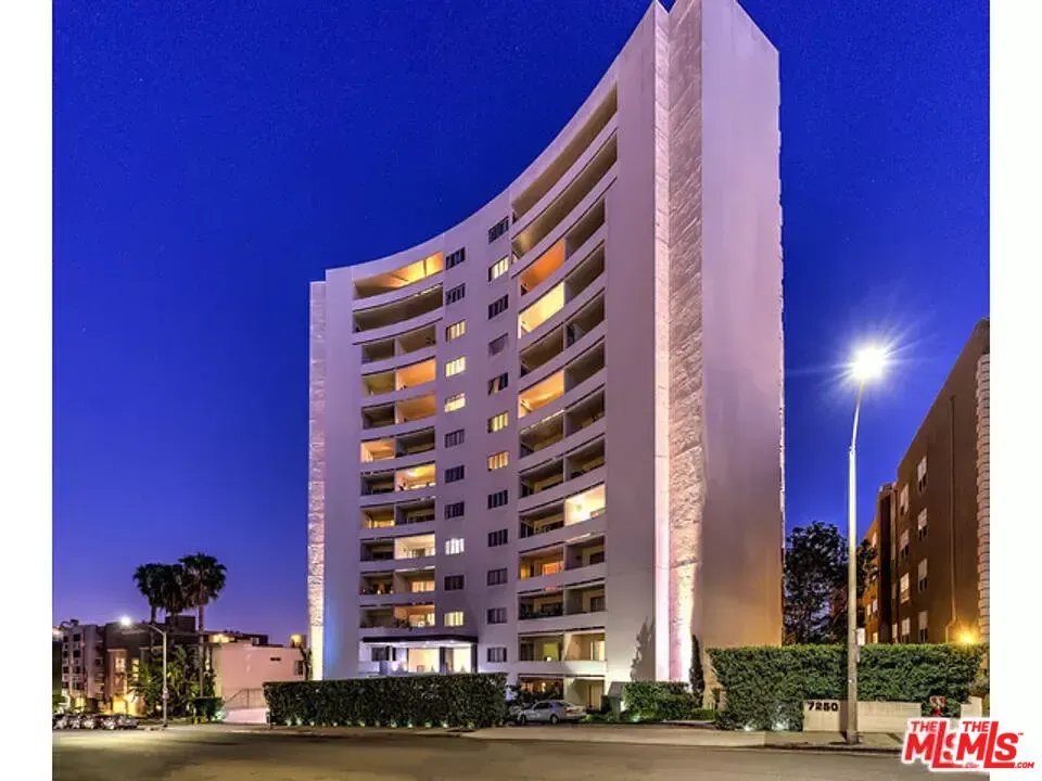 7250 Franklin Ave Unit: 903