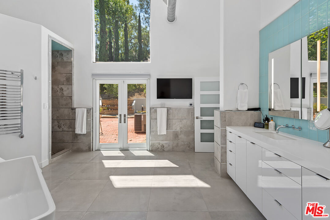 1026 Rosario Dr