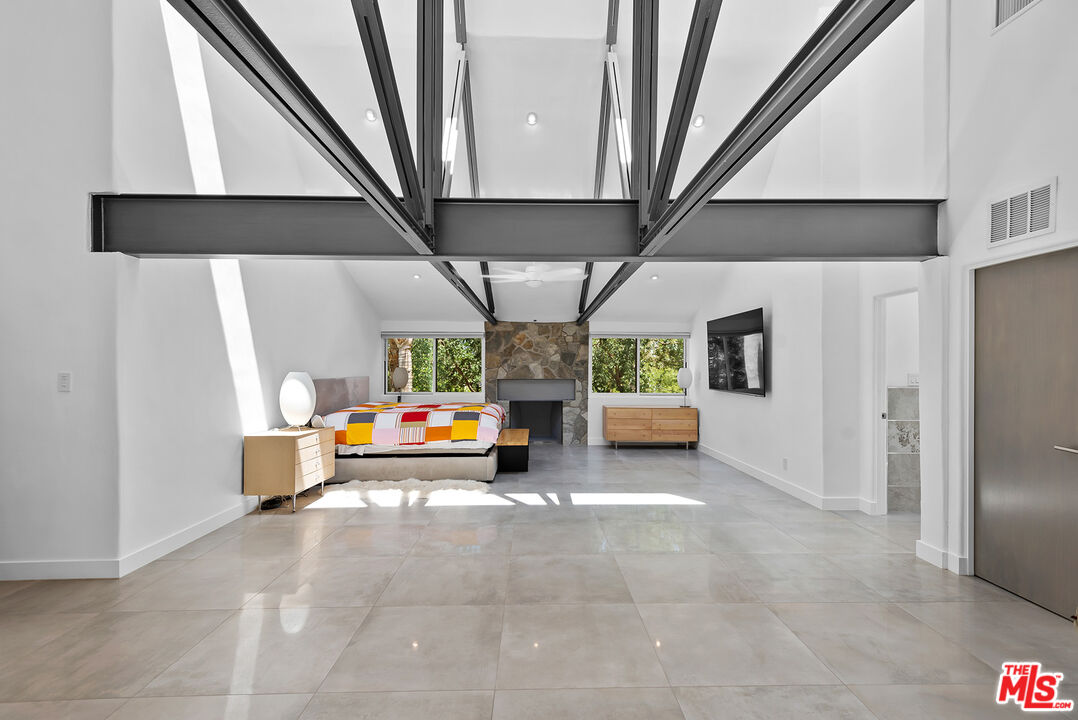 1026 Rosario Dr