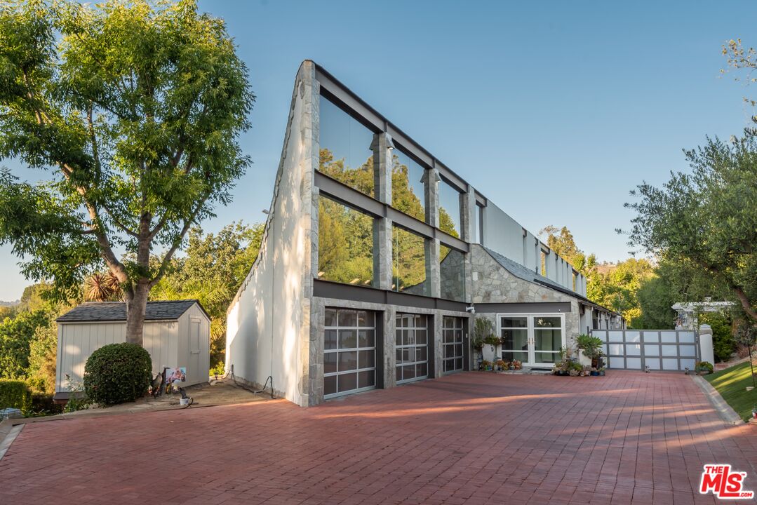1026 Rosario Dr