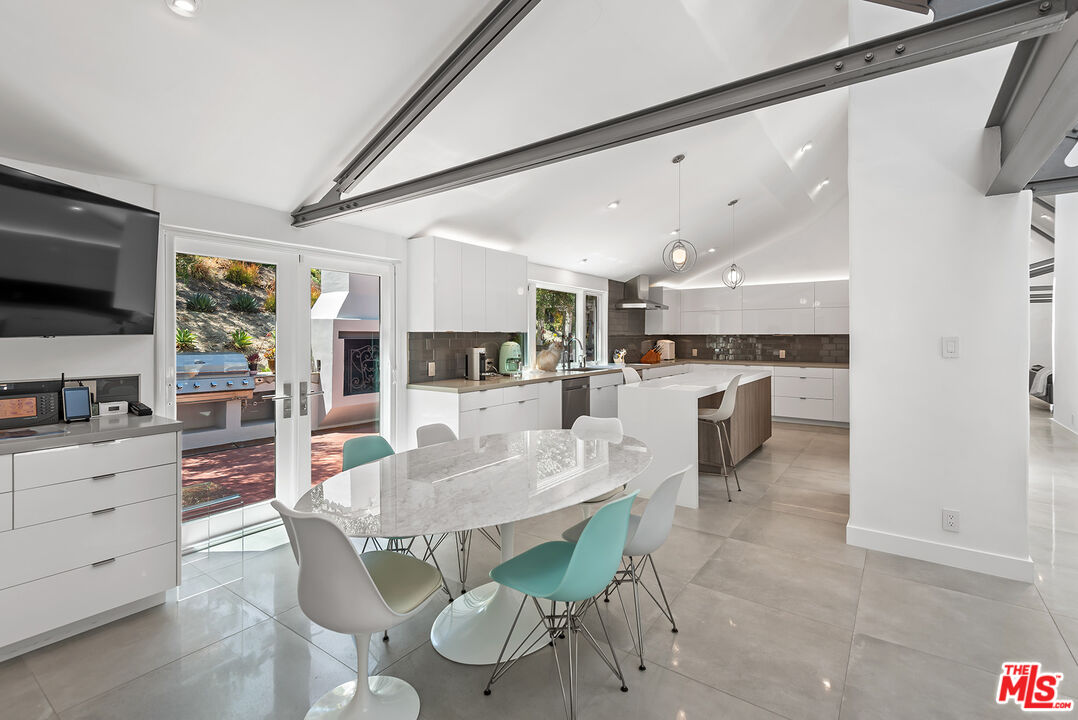 1026 Rosario Dr