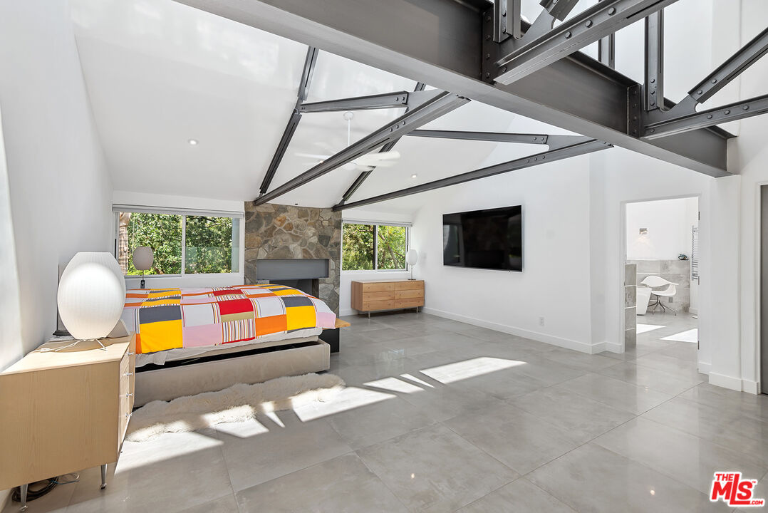 1026 Rosario Dr
