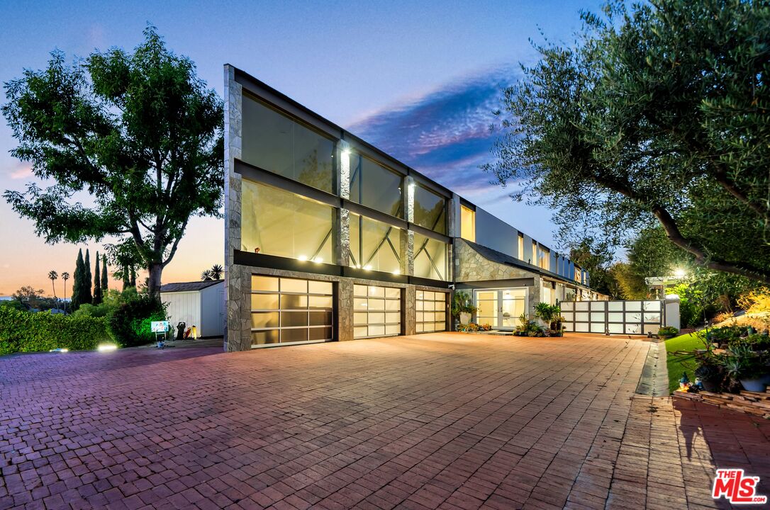 1026 Rosario Dr