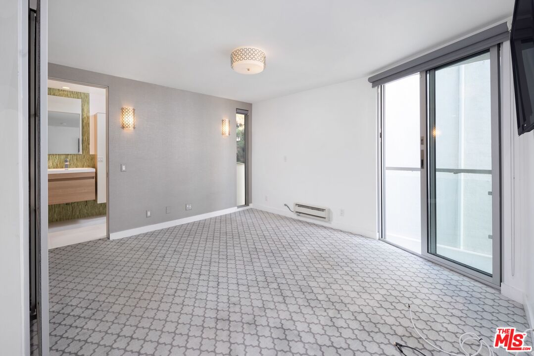 6 Eastwind St Unit: 230 