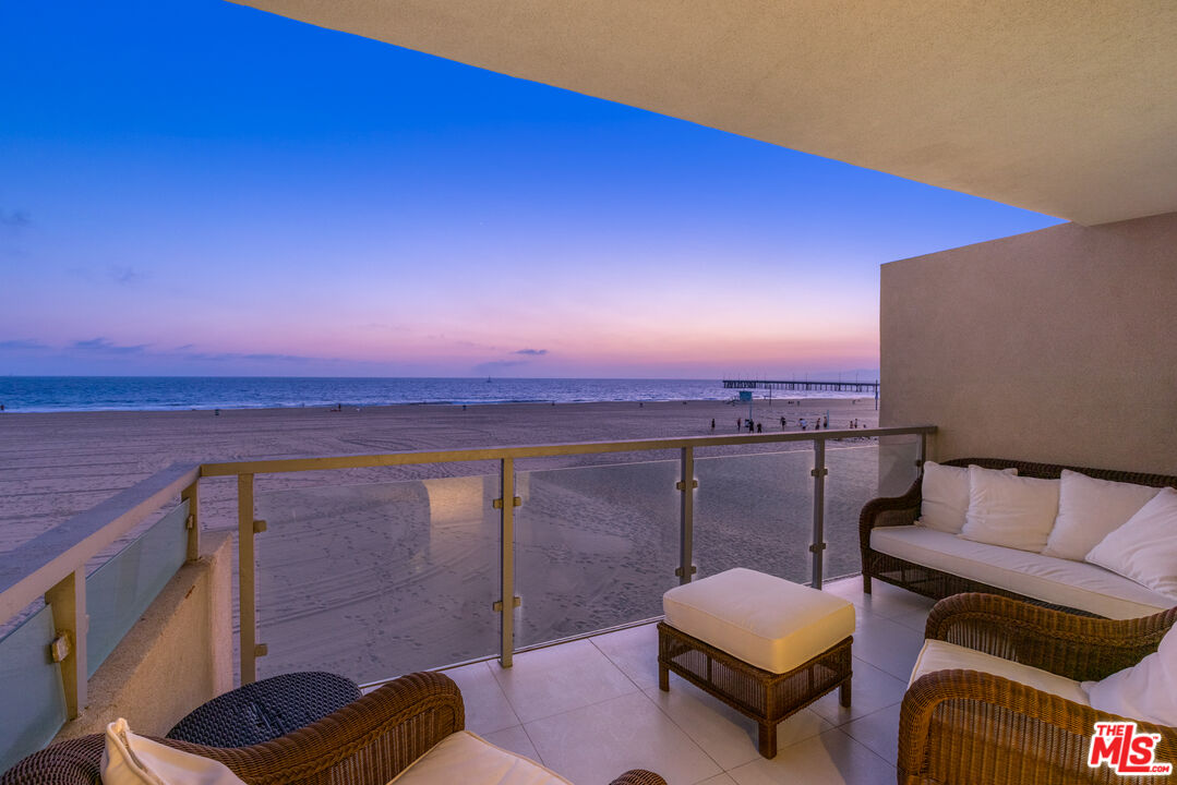 6 Eastwind St Unit: 230 