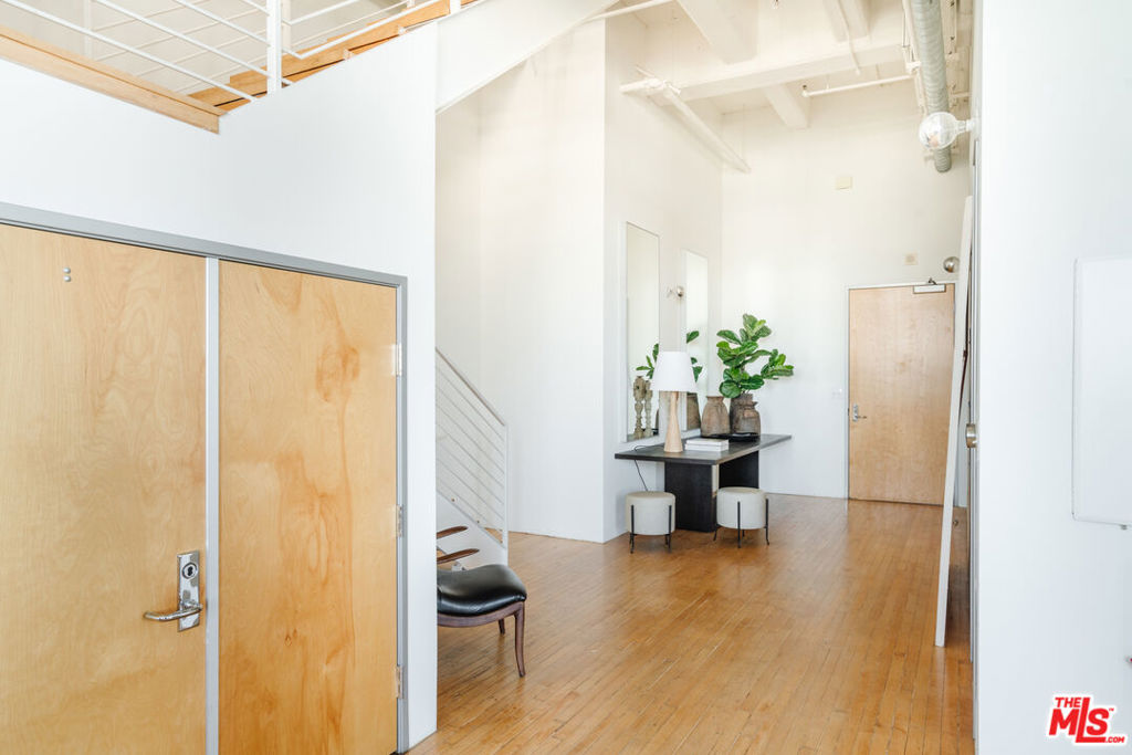 1850 INDUSTRIAL Street Unit: 703