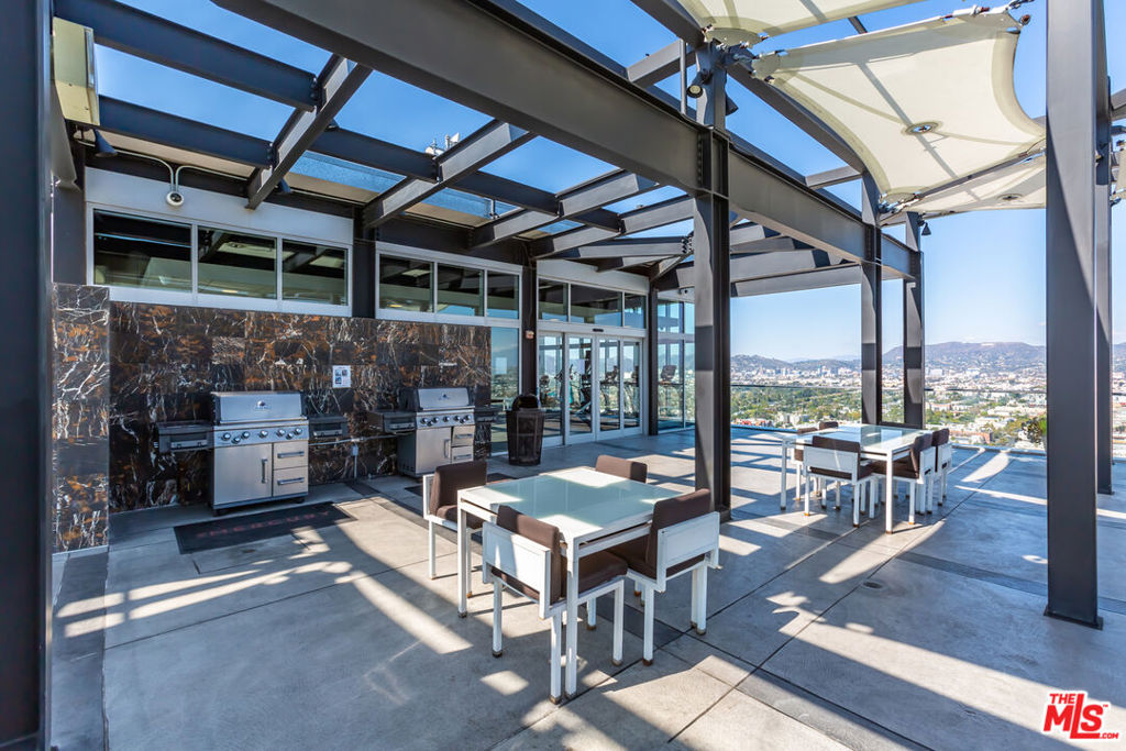 3810 Wilshire Boulevard Unit: 1002