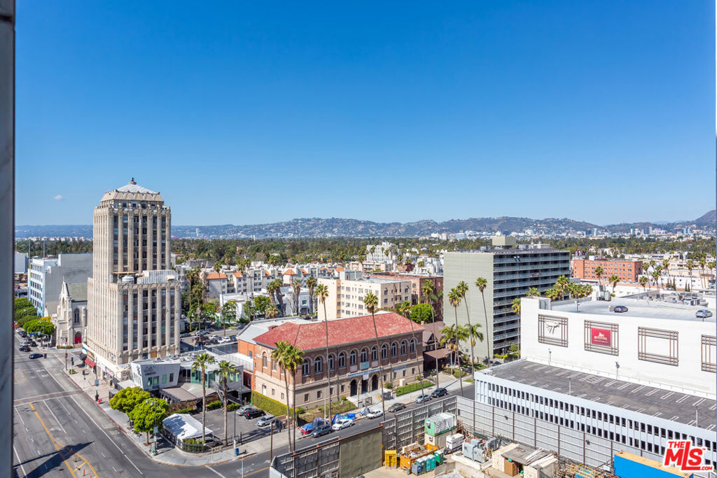 3810 Wilshire Boulevard Unit: 1002