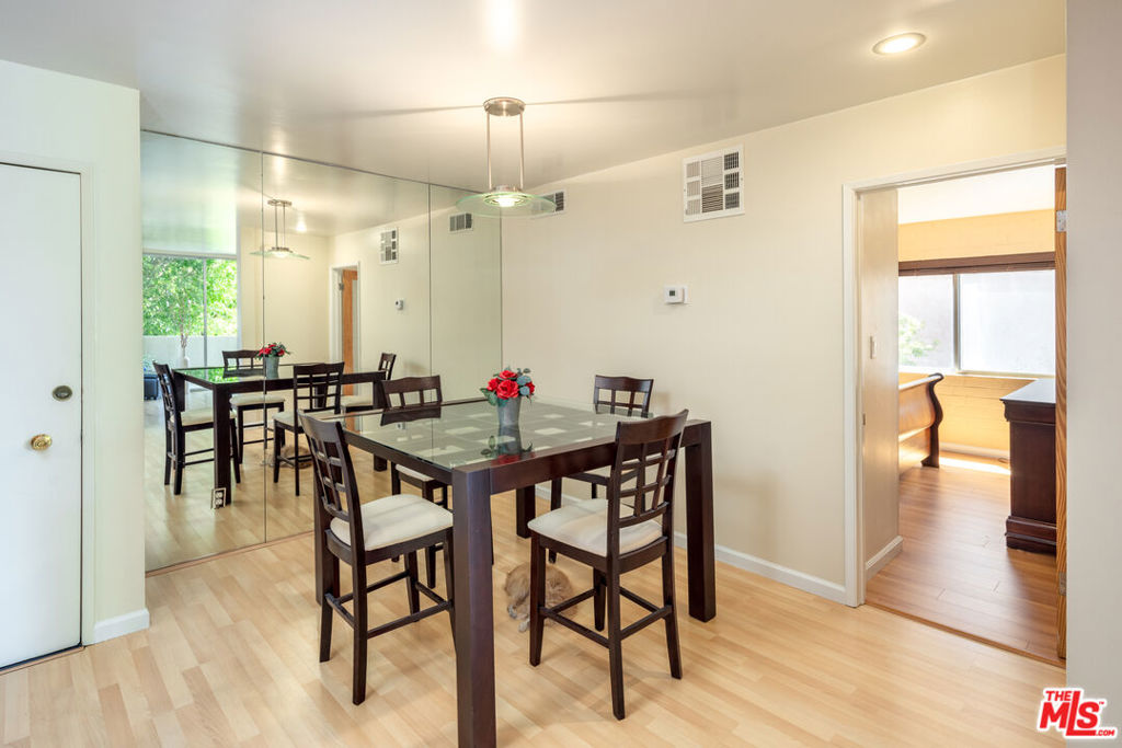 11750 W Sunset Boulevard Unit: 323