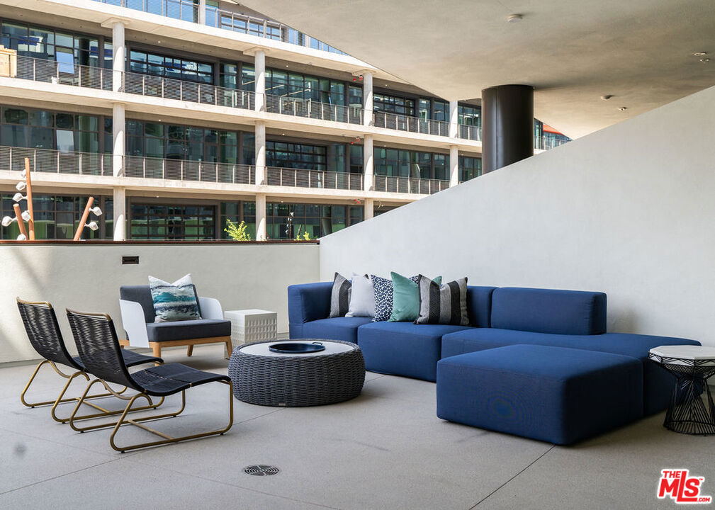 8809 Washington Boulevard Unit: 631