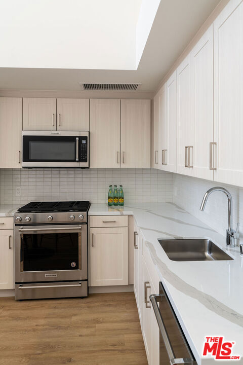 8809 Washington Boulevard Unit: 631
