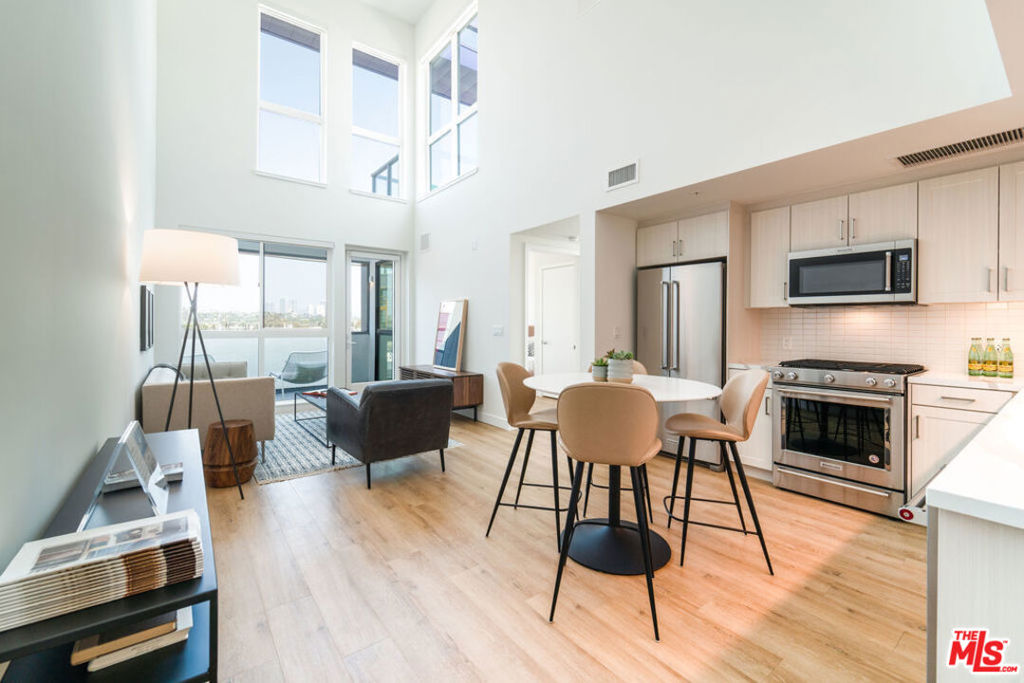 8809 Washington Boulevard Unit: 631