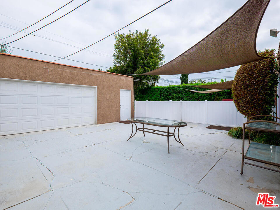 626 N ALTA VISTA
