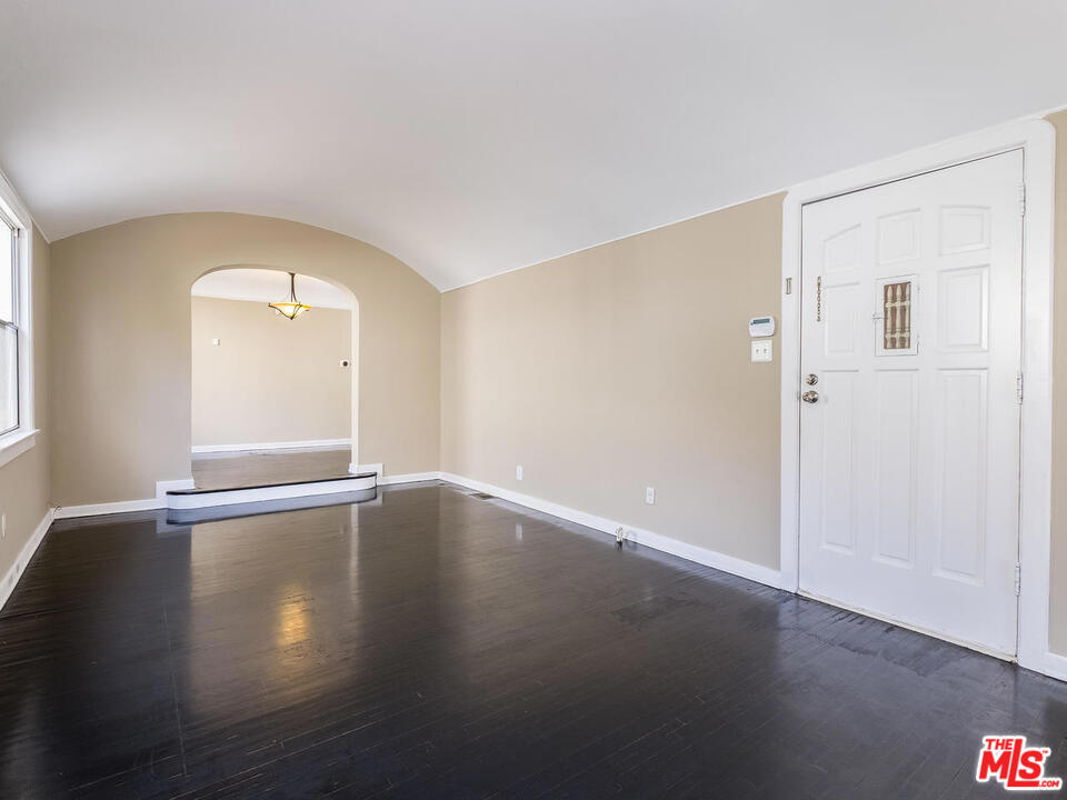 626 N ALTA VISTA