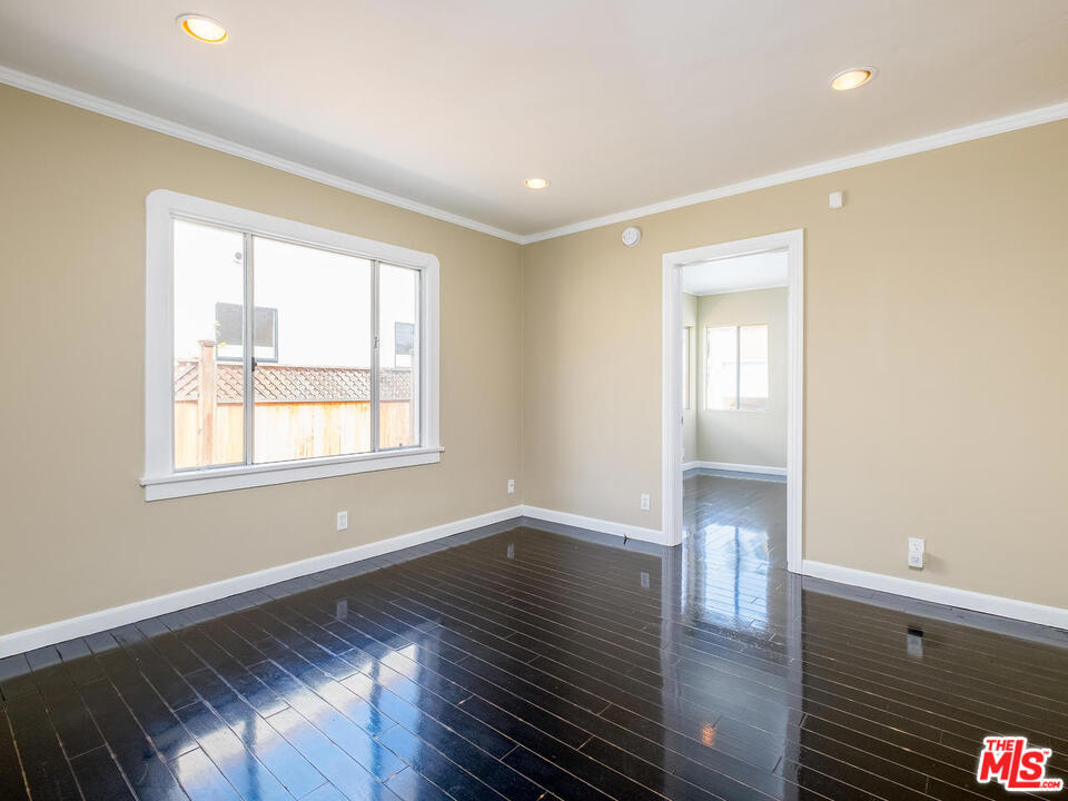 626 N ALTA VISTA