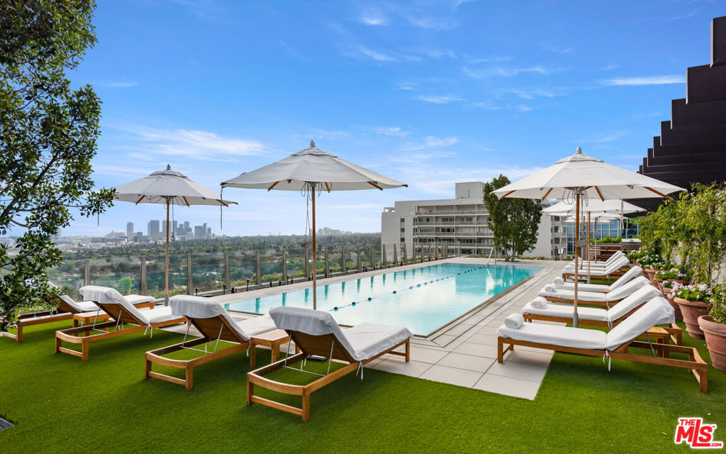 9040 Sunset Boulevard Unit: 1102