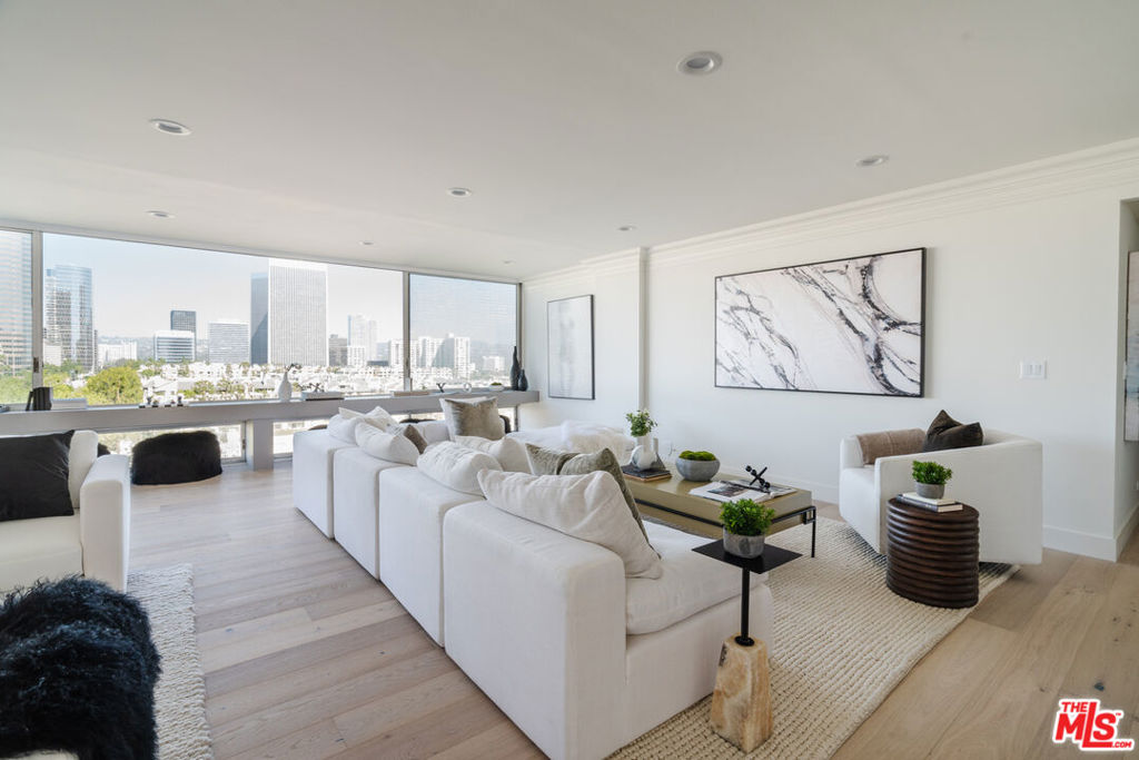 2220 AVENUE OF THE STARS Unit: 1002