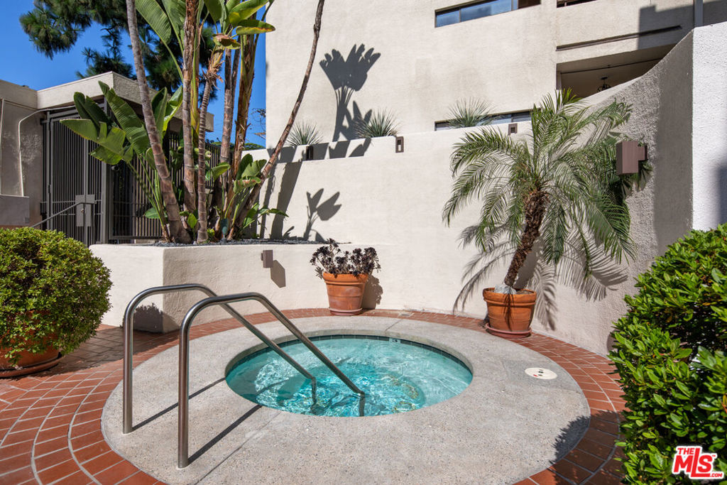 8380 Waring Avenue Unit: 206