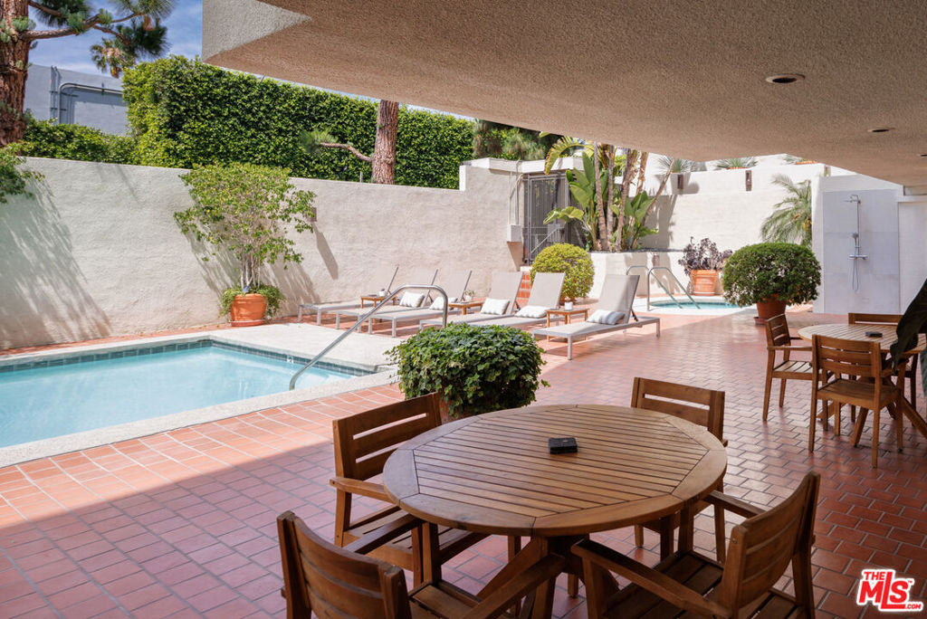 8380 Waring Avenue Unit: 206