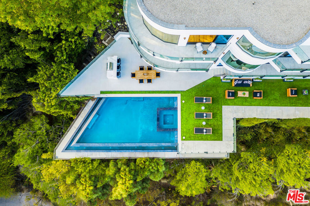 9374 Beverly Crest Drive