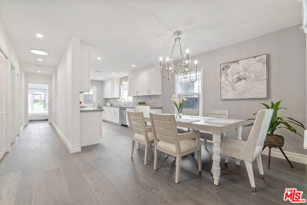 331 W 64th Place