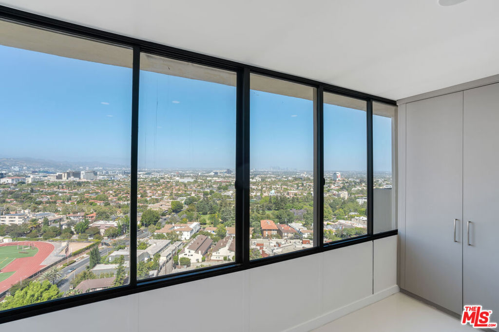 2160 CENTURY Parkway Unit: 1804
