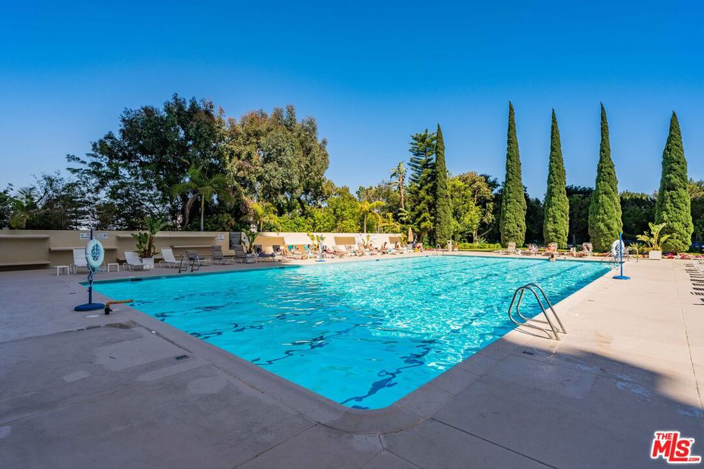 2160 CENTURY Parkway Unit: 1804