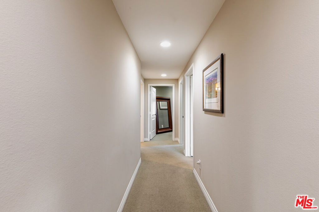 12449 KLING Street Unit: PH1