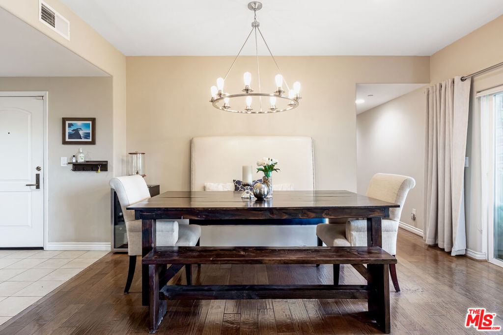 12449 KLING Street Unit: PH1