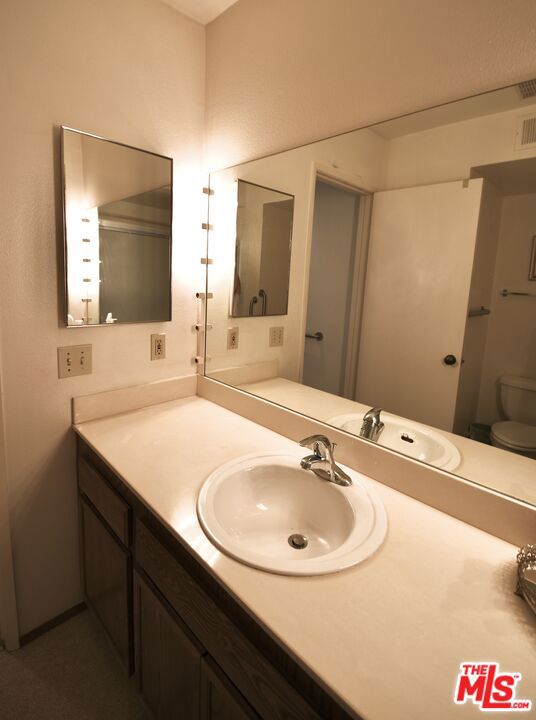 7255 Navajo Road Unit: C320