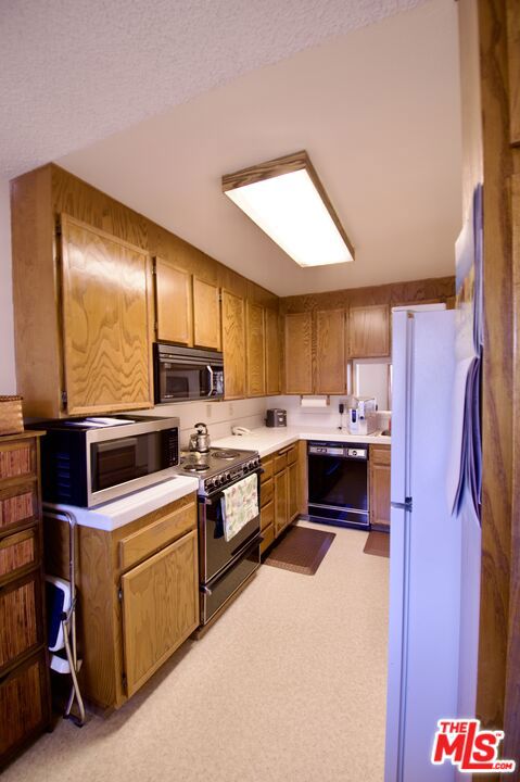 7255 Navajo Road Unit: C320