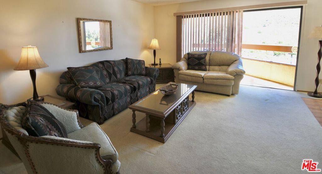 7255 Navajo Road Unit: C320