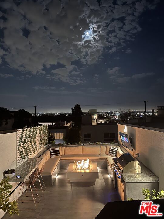 1250 S WESTGATE Avenue Unit: 302