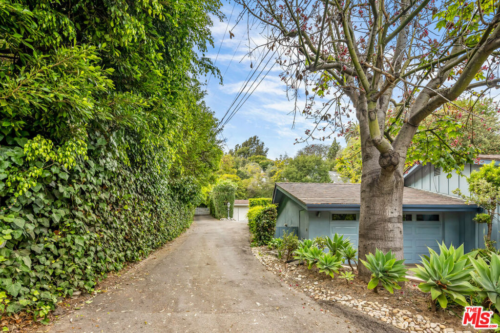 1714 WESTRIDGE Road