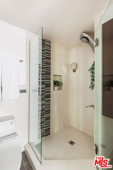 4115 GLENCOE Avenue Unit: 108