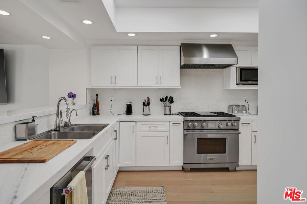 20 Ocean Park Boulevard Unit: 22