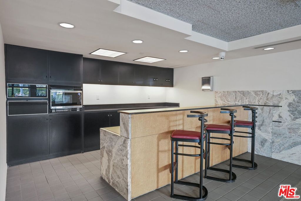20 Ocean Park Boulevard Unit: 22